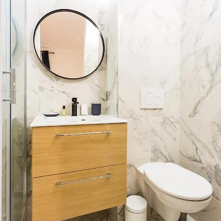 Apartment Cmg - Nation / Voltaire Paris